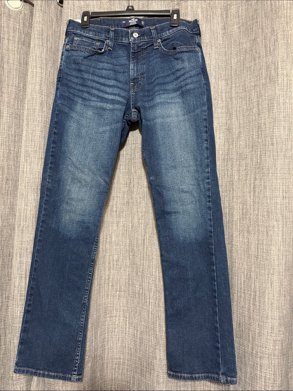Hollister Men's Medium Blue Slim Straight Jeans